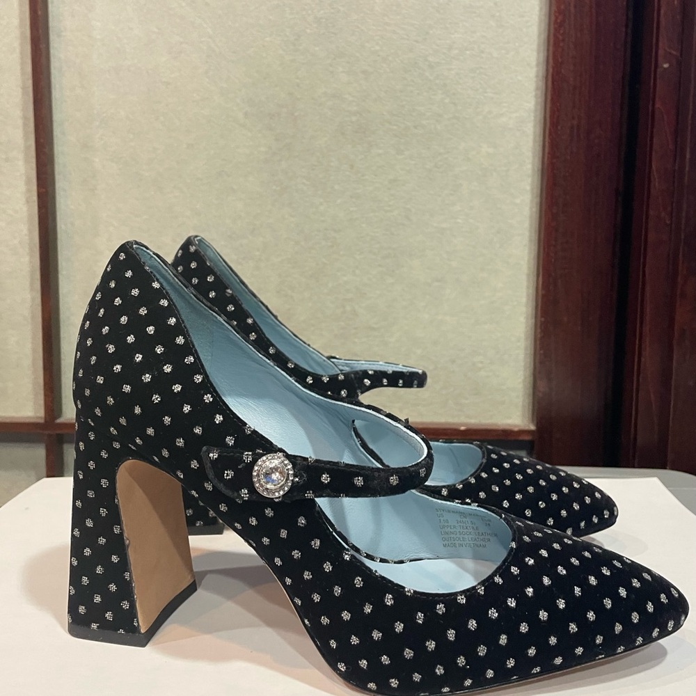 Chic Black and Silver Kate Spade Mary Jane Heels